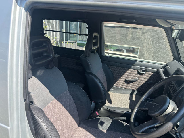 �����V�[�g�͂�������Ƃ�������S�n�ŁA�������^�]�����K�ɂ��Ȃ��܂��B