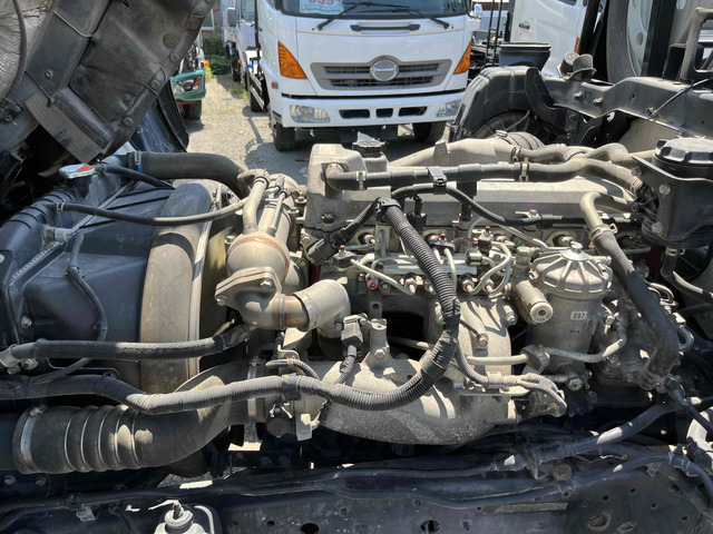 �G���W���^��J07E