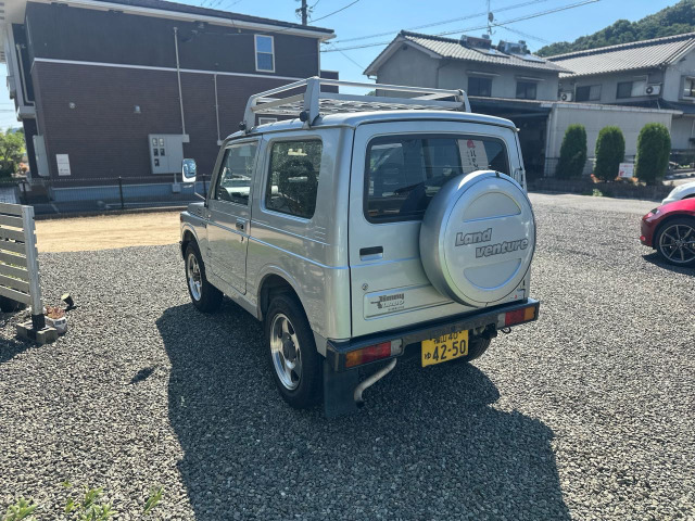 ���X�̎ԗ������������������肪�Ƃ��������܂��B���s���_�͂��C�y�ɂǂ����B �C�ɂȂ邱�Ƃ��������܂�����A�܂��͂��C�y�ɂ����k���������B