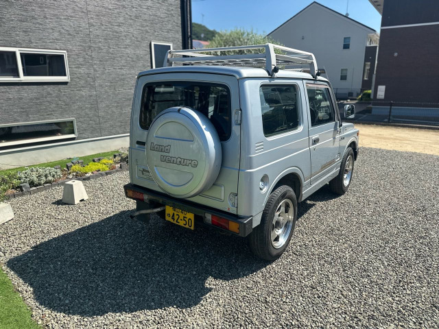 �X�����ȃT�C�Y���ŋ�������s�X�n�ł����񂵂₷���A����g���ɂ��֗��ł��B