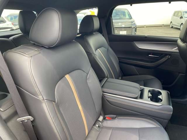 セカンドシート状態良好です!