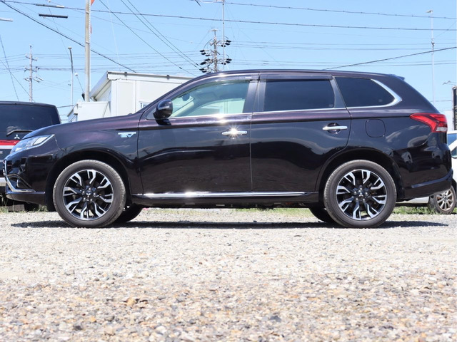 お支払方法は銀行振込・現金引き渡し・オートローン・クレジットカード決済となります。