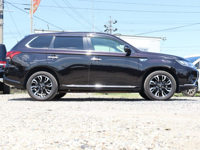 写真や文字だけでは伝わらない良さがありますので、現車をご確認していただけましたら気に入っていただけると思います!!!