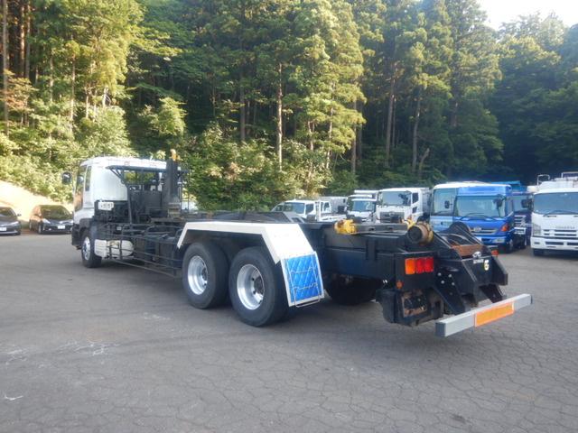 ギガコンテナ車