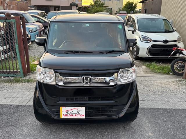 広めの展示場を完備!ゆったりとした空間でおクルマをご確認ください!