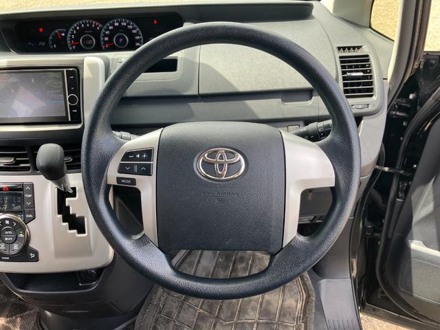 ヴォクシー2.0 X Lエディション 4WD