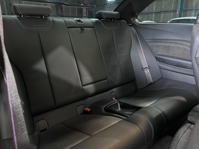 ��ȃV�[�g/�g�p���͂قڂȂ��A���ɃL���C�ȃR���f�B�V������ۂ��Ă��܂�!