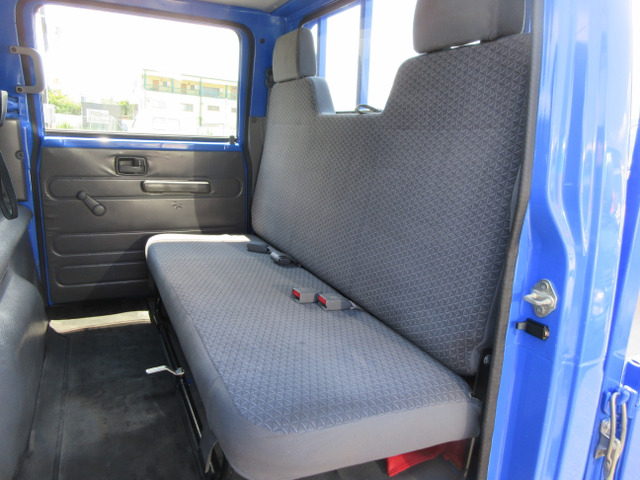 �����A�V�[�g���ł����v6�l��ԂɂȂ�܂���