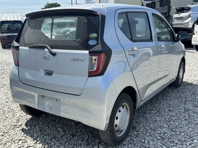 ���Ԃ������łȂ����₲���X����ꍇ�ł����O�ɂ��A��������ΐΎ듖�ʉw�܂ł��}���\�ł���