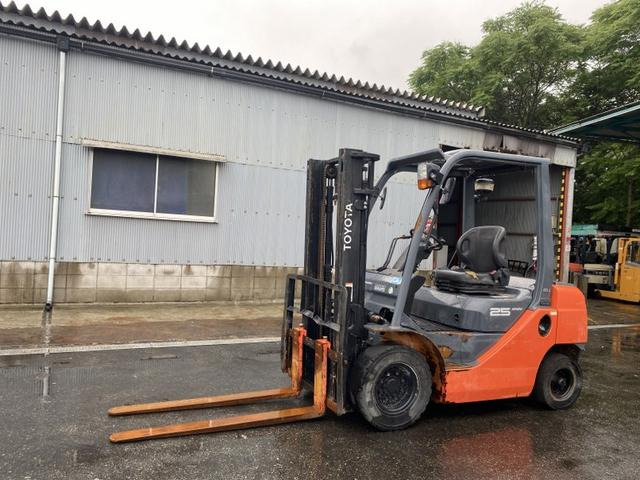トヨタL&amp;Fエンジンフォークリフト