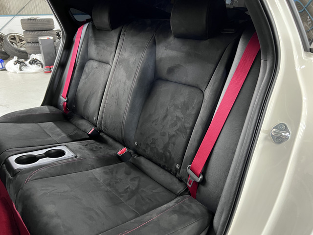 ��ȃV�[�g/�g�p���͂قڂȂ��A���ɃL���C�ȃR���f�B�V������ۂ��Ă��܂�!