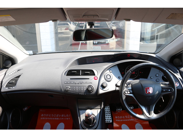 ���S�ԓ��O���N���[�j���O�ς݁��O�������グ�E�A���~�z�C���E�������E�V��E�t���A�}�b�g�E�V�[�g�S�ȁE�h�A���E�p�l���S�́E�K���X�Ȃǎԓ��̋��X�܂ōR�ې����X�^�b�t������䂱������Ď{�H���Ă��܂���