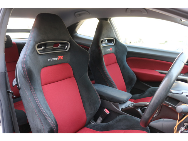 �������o�P�b�g�^�C�v�V�[�g!��������ƃz�[���h���Ă���܂�!