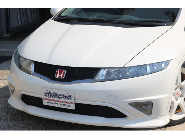 �����܂ł̃V�r�b�N�𓥏P���Ȃ���V�����X�^�C�����O���~�b�N�X�������f�U�C���͐S��D���܂�!