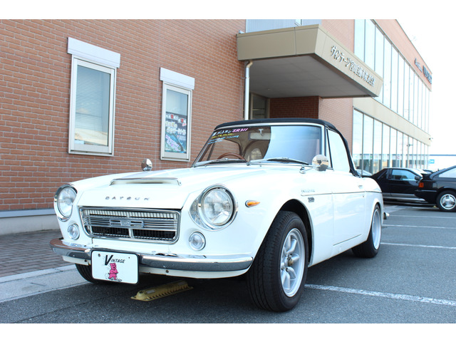 ダットサンフェアレディ