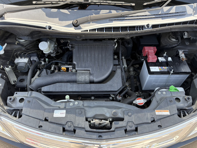 厳選仕入れをしておりますので、お客様の納得のいく1台がきっと見つかります。支払総額の中には車検費用・当年度の自動車税、全て含んでおります。ご安心してお任せください。