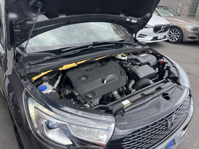 ���Ќ�BMW���J�j�b�N���m���ȖڂŎd����Ă���܂�!