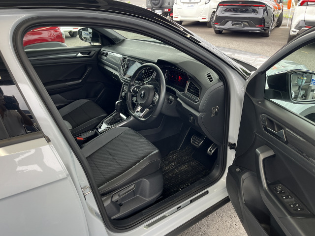 �V�[�g�ɂ͑傫�ȃV�~��؂�Ȃǂ��Ȃ��Y��ȓ����ł�!!