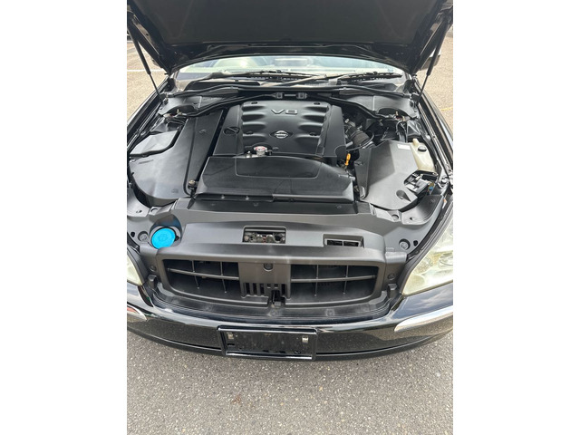 エンジンルームフルノーマルです