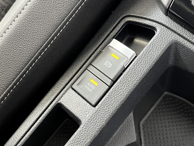 �d���p�[�L���O�u���[�L�t����