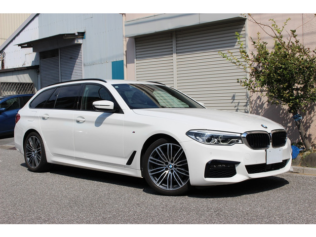 5シリーズツーリング(BMW) 530i Mスポーツ　新車価格874万円 上位グレード 禁煙車 中古車画像