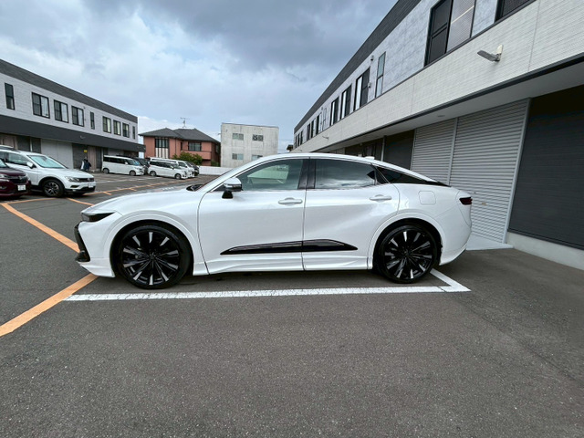 クラウンクロスオーバー2.4 RS アドバンスト E-Four advanced 4WD