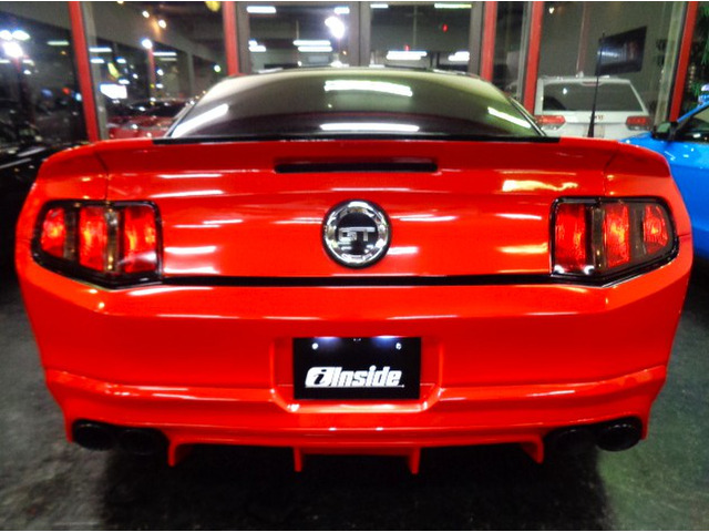 フォード マスタング V8 GT パフォーマンスパッケージ 5.0V8エンジン