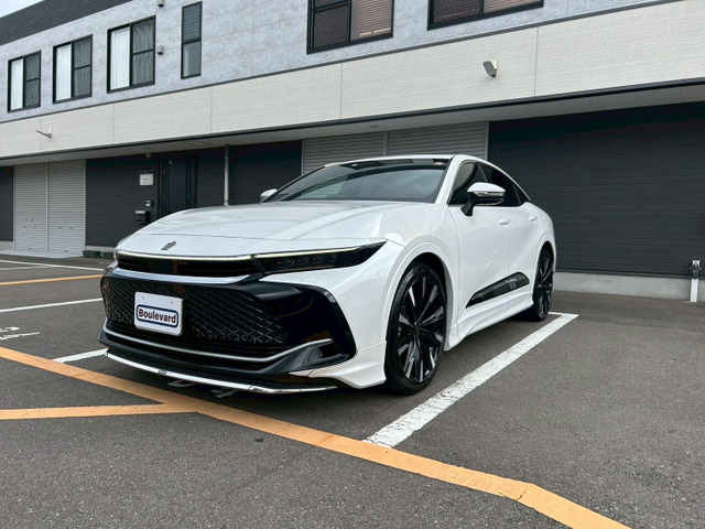 クラウンクロスオーバー2.4 RS アドバンスト E-Four advanced 4WD