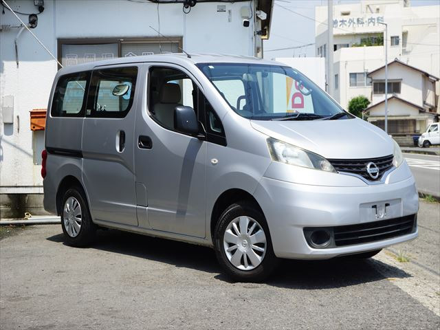 NV200バネット1.6 チェアキャブ 車いす2名仕様