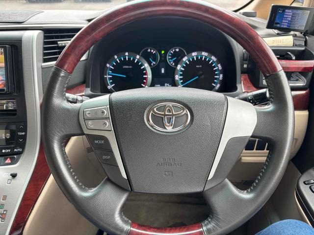 ヴェルファイア2.4 X 4WD