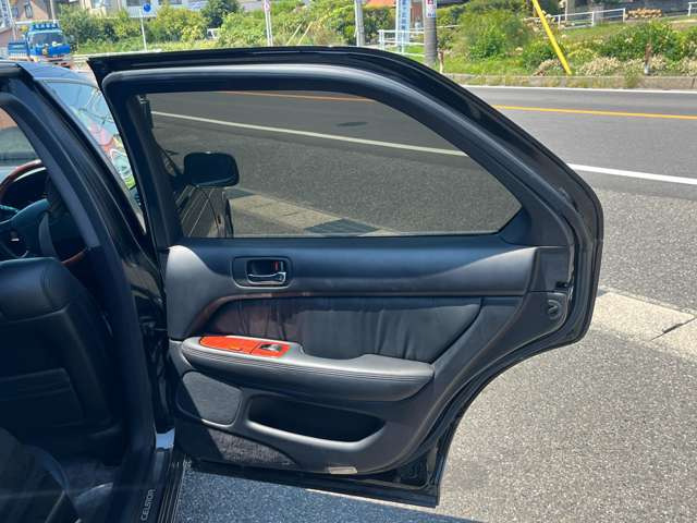 �S���̔����s�Ȃ��Ă���܂��B���O�̂��q�l�ł����C�y�ɂ��⍇�����������B