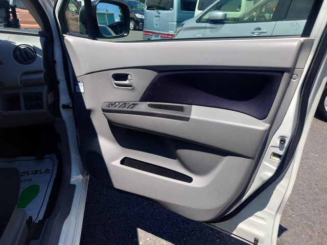 �_�񏑂̂����̓��[����FAX�݂̂ł��\�ł��BTEL�ɂČ��Ԃ��m�F���Ȃ���̂�������A�C�ɂȂ�ӏ��̎ʃ����M�������Ή��ł��܂��̂ŁA���C�y�ɂ��\���t�����������B