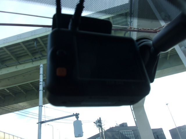 �R���e�b�N���h���C�u���R�[�_�[�B