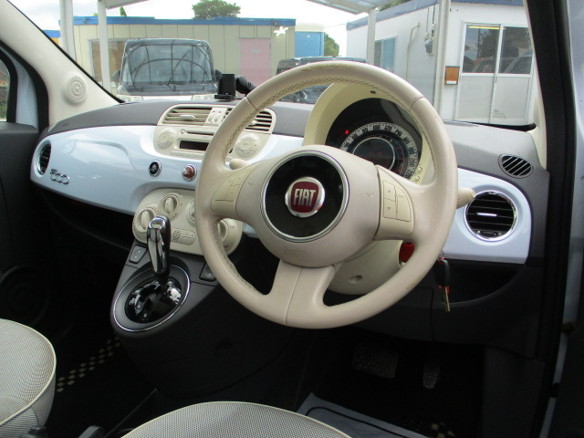 フィアット 500 1.2 8V ラウンジ 車検整備付 ガラスルーフ ETC