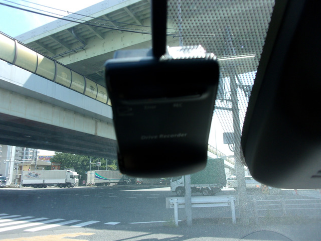 �t�����g�h���C�u���R�[�_�[�B