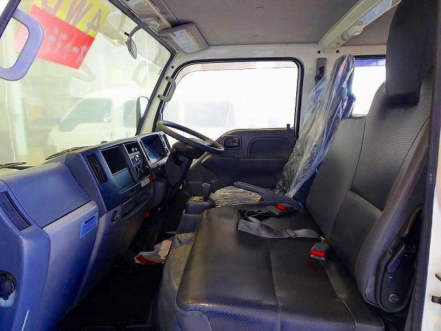 AC PS PW(�t�����g�̂�) SRS ABS �L�[���X AM/FM���W�I ETC �A�C�h�����O�X�g�b�v �t�H�O�����v