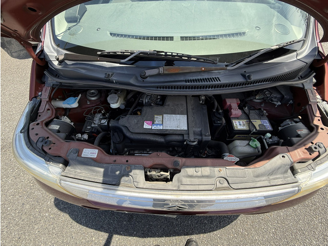 厳選仕入れをしておりますので、お客様の納得のいく1台がきっと見つかります。支払総額の中には車検費用・当年度の自動車税、全て含んでおります。ご安心してお任せください。