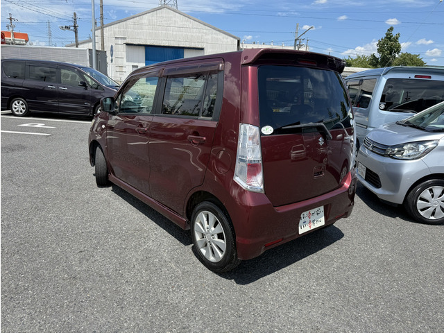 注文販売もお任せください!全国のオートオークションや当店下取車、買取車を、お客様のご予算、グレード、装備、カラーに合わせてご用意、ご紹介させて頂きます。