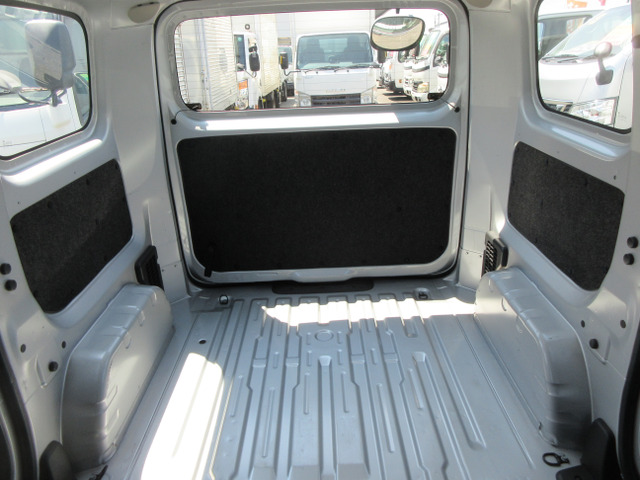 �����A�E�׎��X�y�[�X�ł���