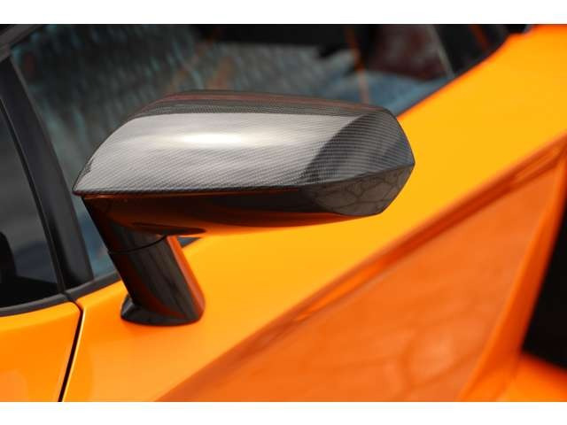 �~���[�J�[�{�����b�s���O