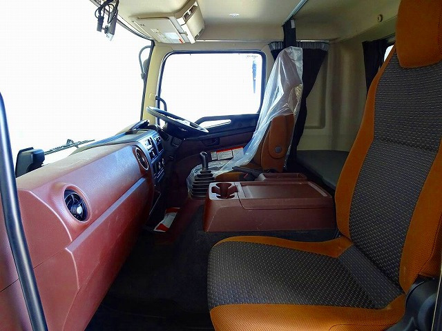 �N���[�Y�R���g���[�� �⓹���i�⏕���u �Ԑ���E�x�񑕒u �Փ˔�Q�y���u���[�L �t�H�O�����v �g���N�V�����R���g���[�� ����LED��/�J�[�e�� 2�l���x�b�h�t