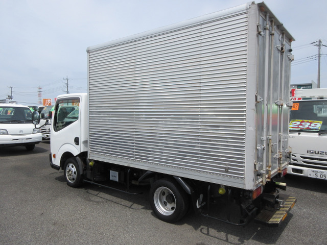 ���O���E���A���ł���