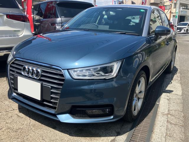 アウディ A1スポーツバック ブルー(青色)の中古車一覧｜中古車