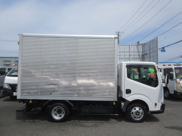 ���O���E�E�T�C�h�ł���