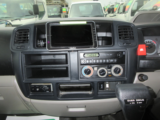 �������E�C���p�l���ł���