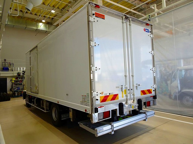 �g���b�N�s�����X �z�[���y�[�W��������������! https://www.truckichi-nagaoka.com/stock/detail/?car_id=3272