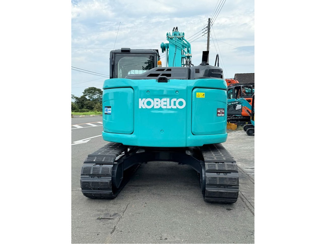 コベルコ油圧ショベル