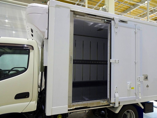 ���T�C�h�X���C�h�h�A(159cm/82cm)