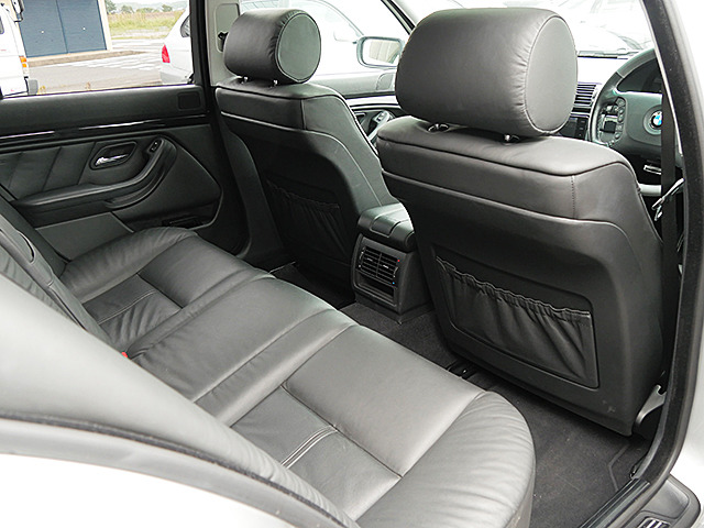 �V�[�g�w�ʕ������C�ꉘ����Ȃ�����Y��ȏ�ԏ�Ԃł��B