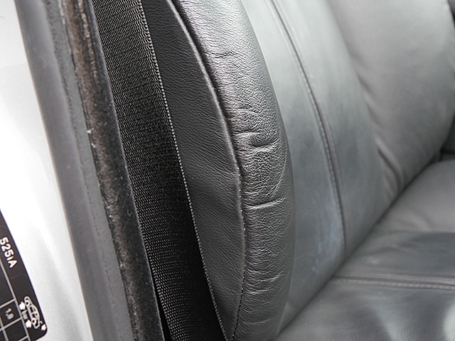 �T�C�h�����͎C����Ȃ�����Y��ȏ�Ԃł��B